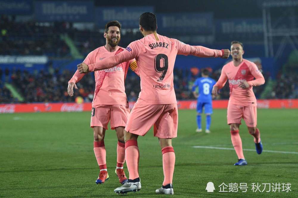 国王杯半决赛对决在即！多特蒙德演练定位球，辽宁男篮密集防守应对的简单介绍